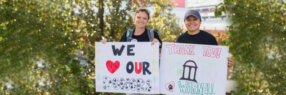 Students thanking donors